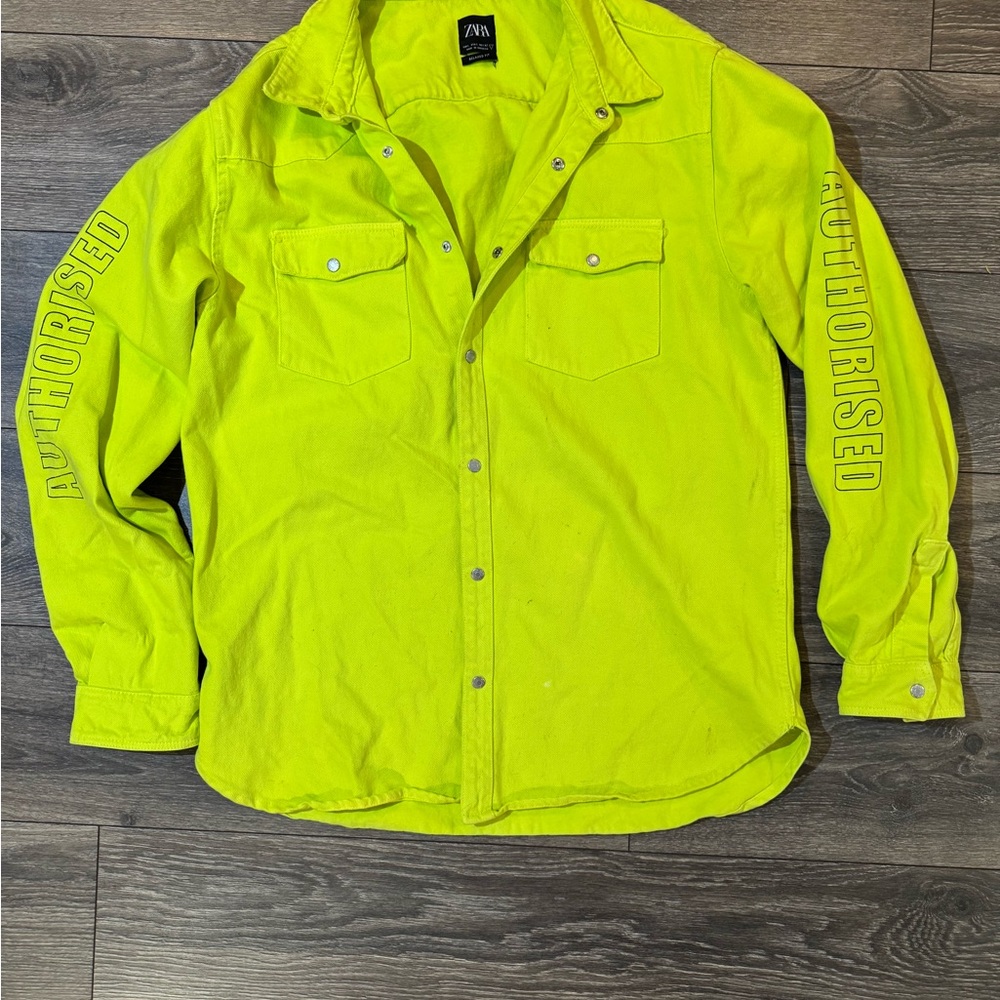 ZARA Men’s L Neon Yellow “Authorised” Relaxed Fit Western Denim Shirt Jacket